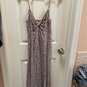 SOZY- Demya Sleeveless Mauve Floral Maxi Dress with Twist Front